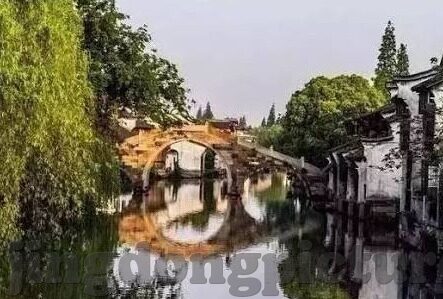 国产一区二区欧美-国产一区二区欧美的文化交融与艺术探索